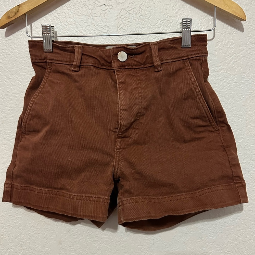 Everlane High Waisted Shorts in Rosewood- Size 00